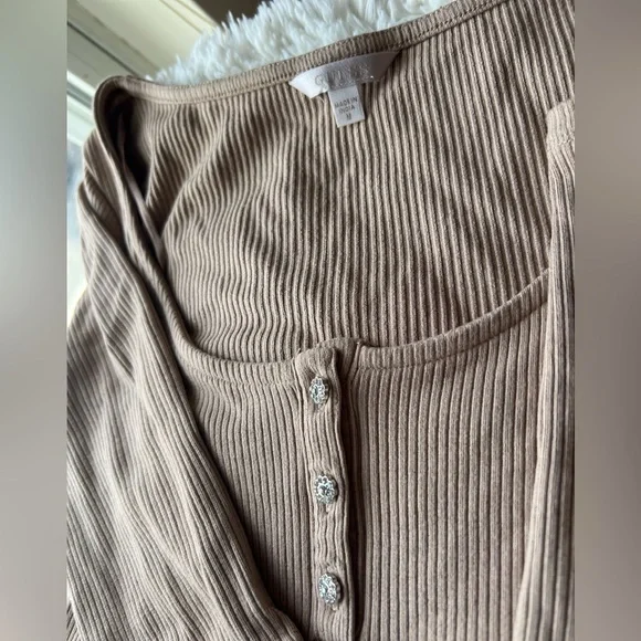 Guess Karlee jewel long sleeve Henley ribbed LIGHT RUM - Picture 5 of 8